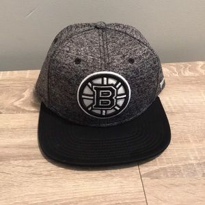Boston Bruins snapback